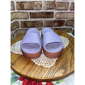 Crocs Slides  lavender, and pink Size 8
